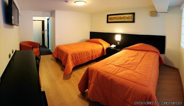 Hotel Britania Miraflores Lima Szoba fotó